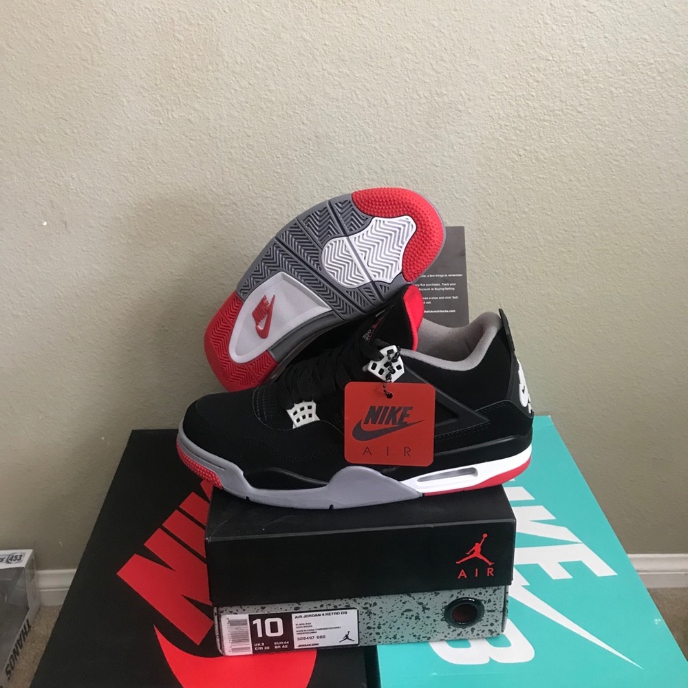 Air Jordan 4 Retro size 10